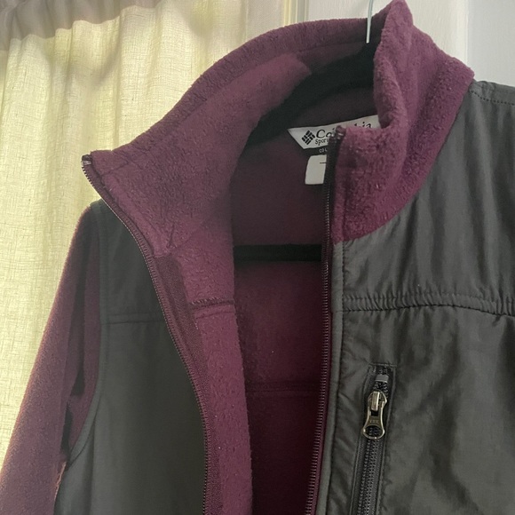 Columbia Zip-Up Fleece Jacket - Picture 8 of 8